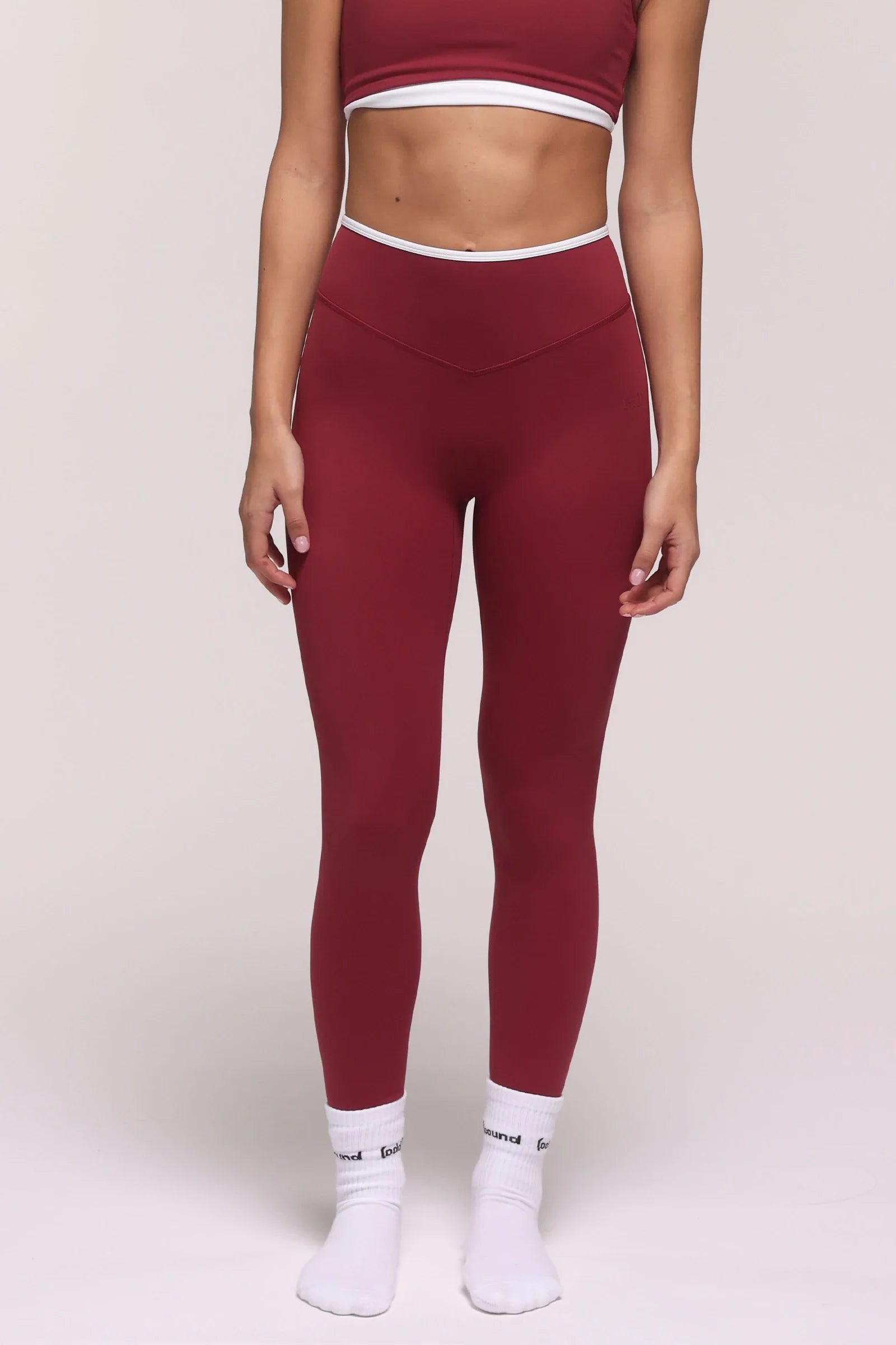Edge Wine Leggings